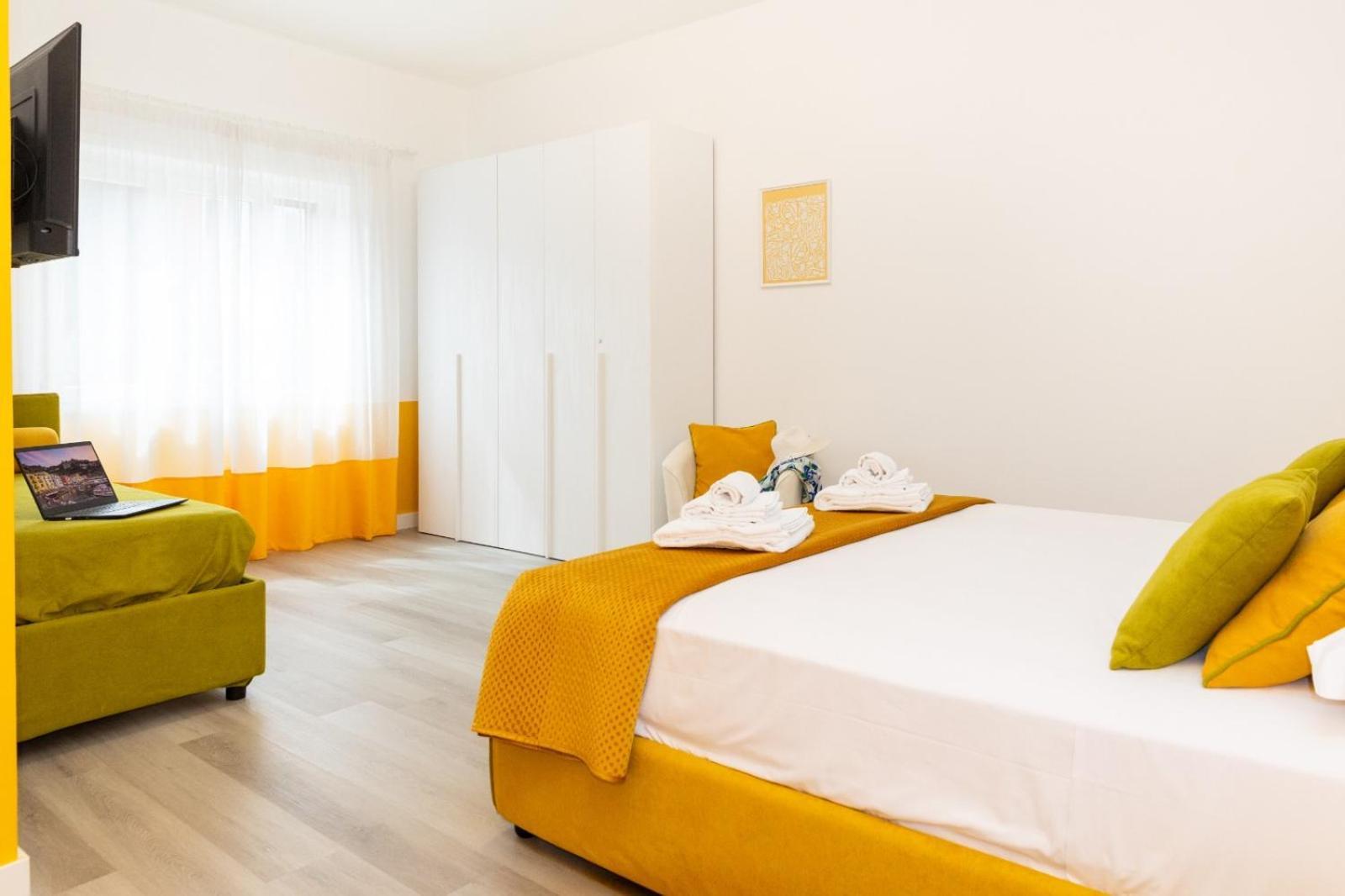 Appartement Sunny Flat à Sorrente Extérieur photo